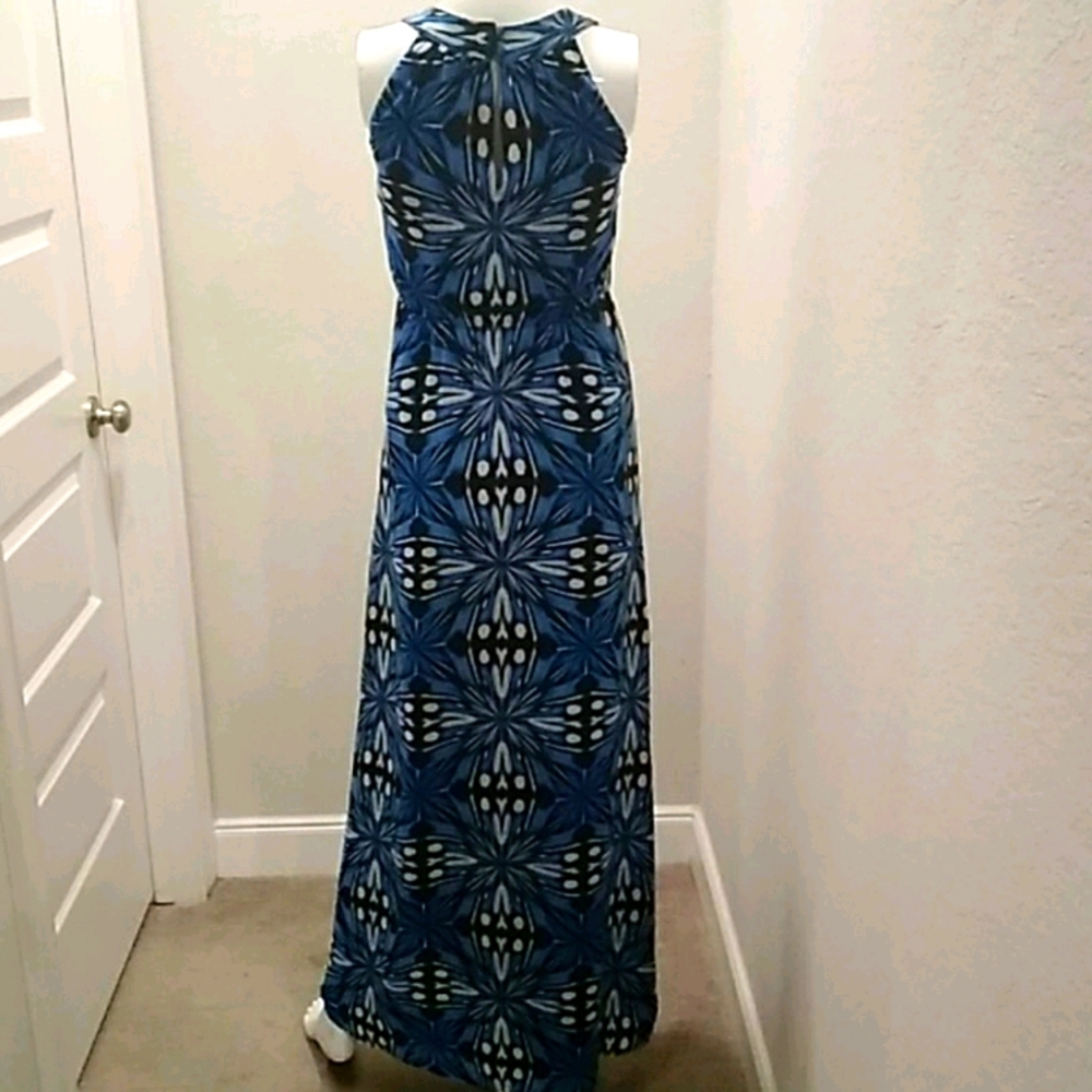 Maxi Dress - Picture 4 of 4